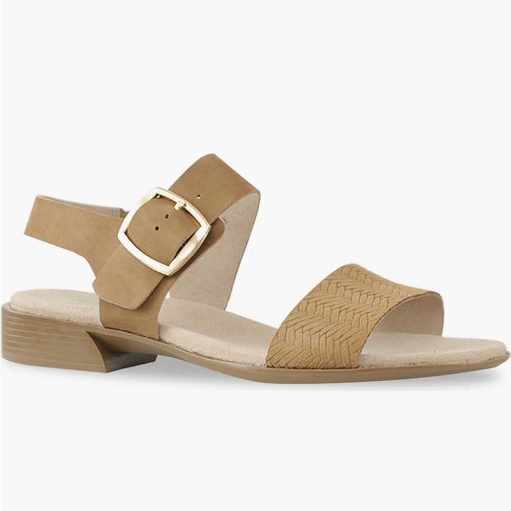 New! Munro Medium Tan Cleo Sandal - Size 10.5